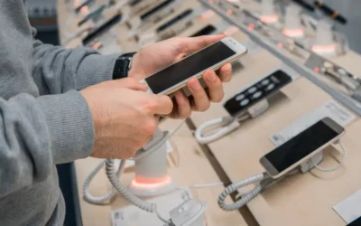 Déstockage smartphone et informatique : bonnes affaires ou fausses promos ?